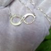 Cadena con dije infinito de plata - Imagen 4